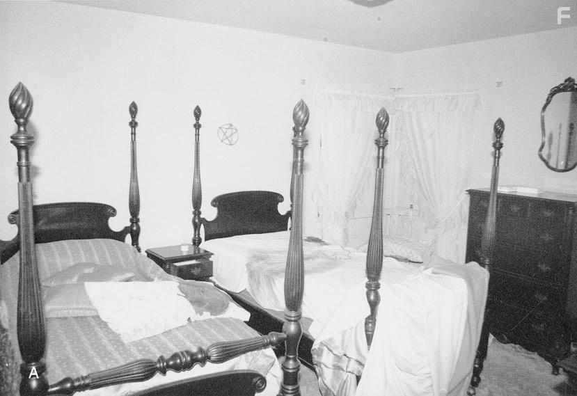 Night Stalker: The Hunt for a Serial Killer (2021)