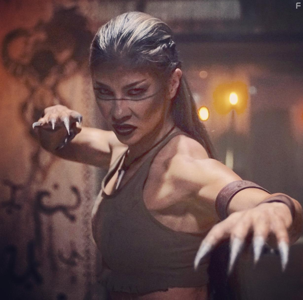 Maya - Blood Hunters