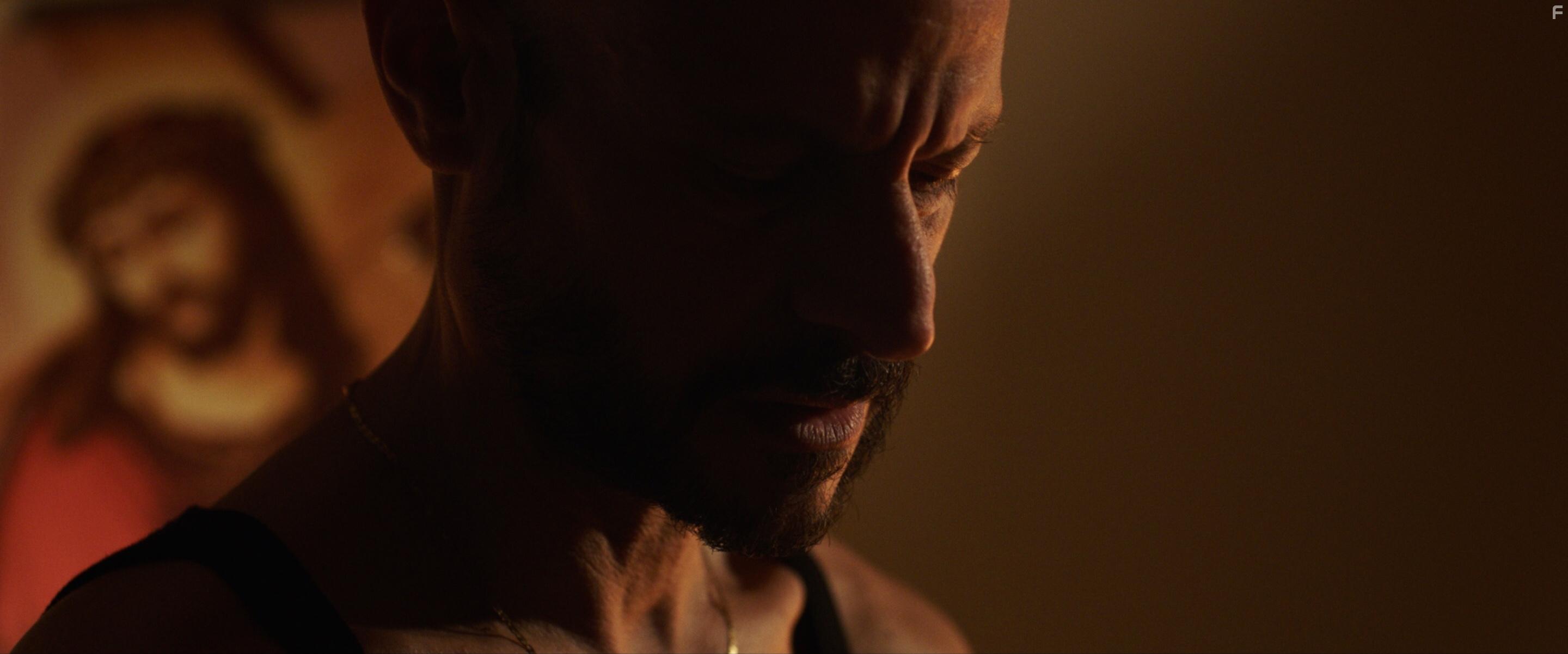 Andrea Sartoretti in A Tor Bella Monaca non piove mai (2019)