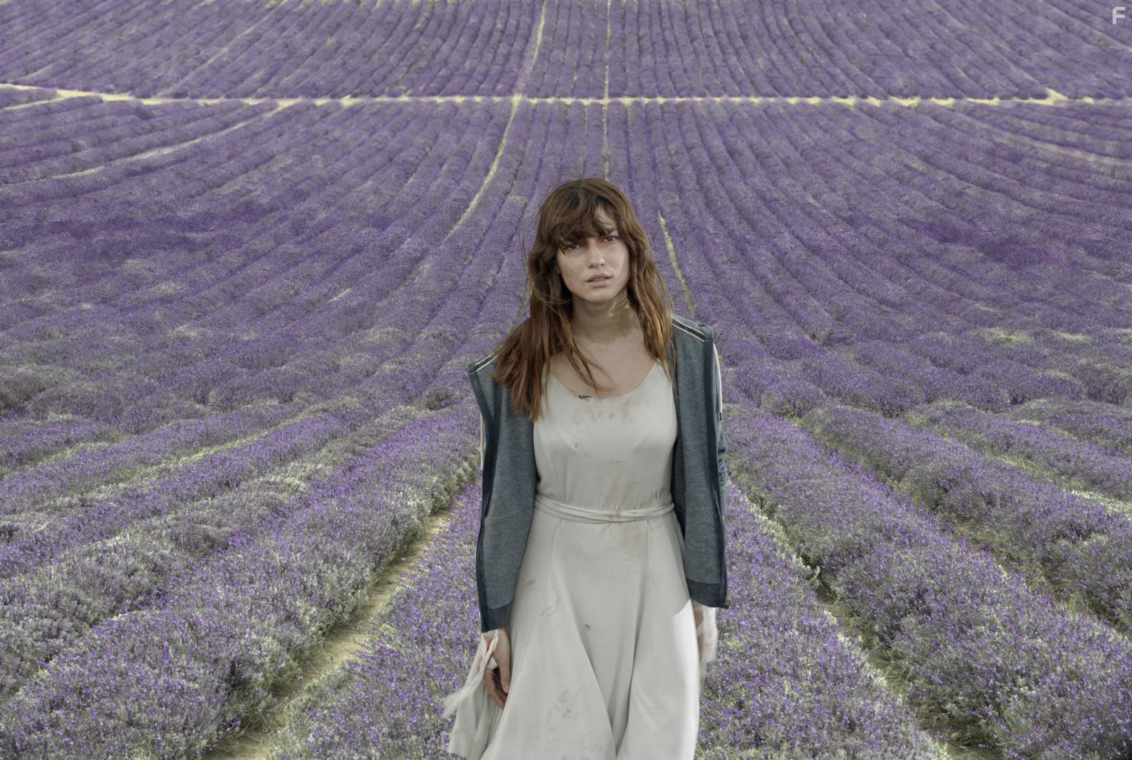 Andrea Tivadar in Safe Inside (2019)