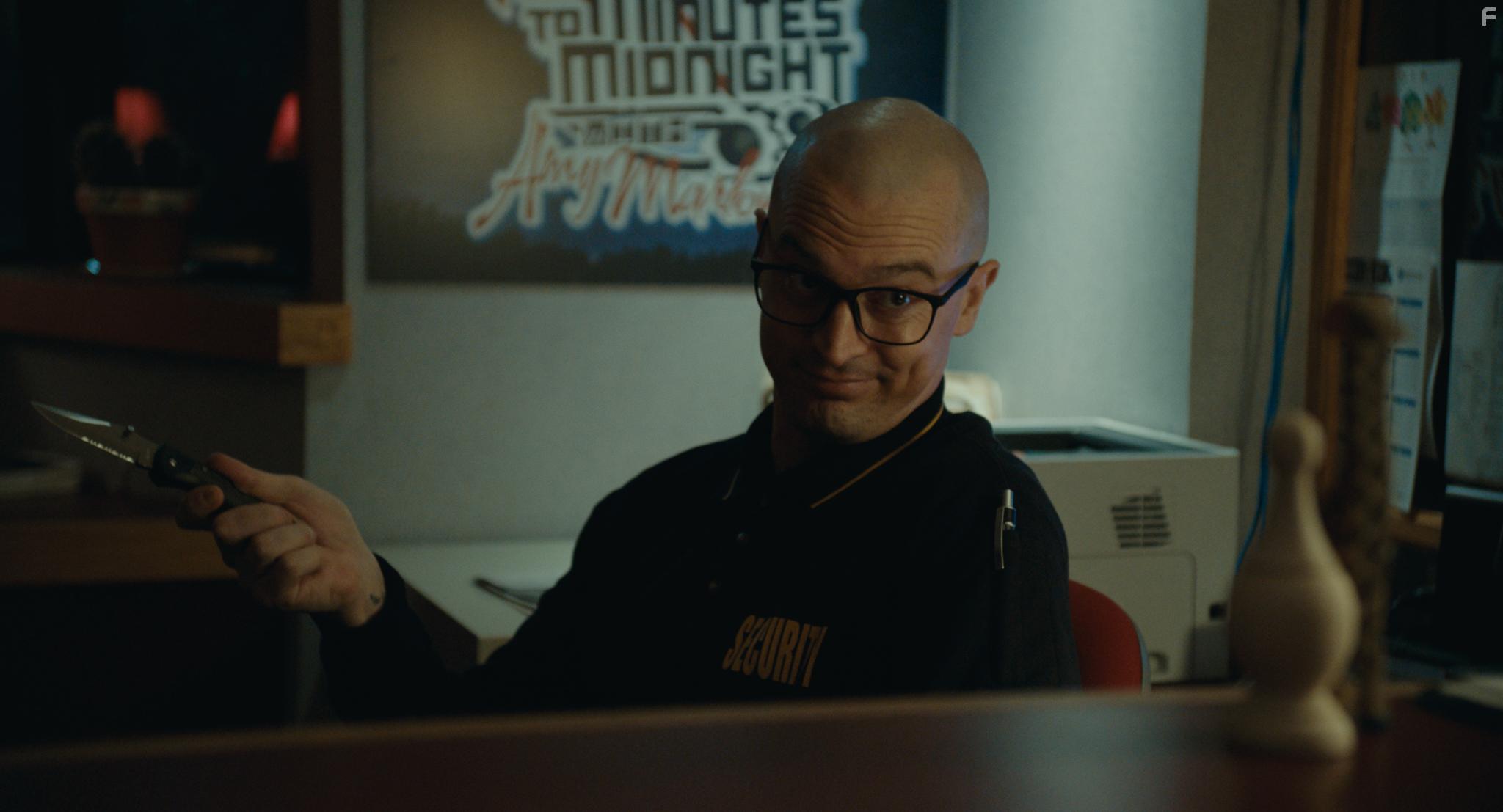 10 минут до полуночи