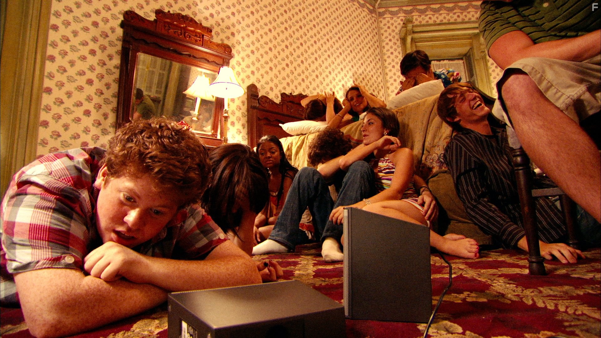 Justin Kline and Zack Pearlman in Удар по девственности (2010)