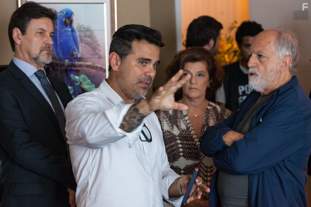 Antonio Calloni, Ary Fontoura, Beth Zalcman, and Marcelo Antunez in Polcia Federal: A Lei  para Todos (2017)