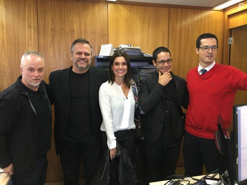 Flvia Alessandra, Leonardo Franco, Rainer Cadete, and Deltan Dallagnol at an event for Polcia Federal: A Lei  para Todos (2017)