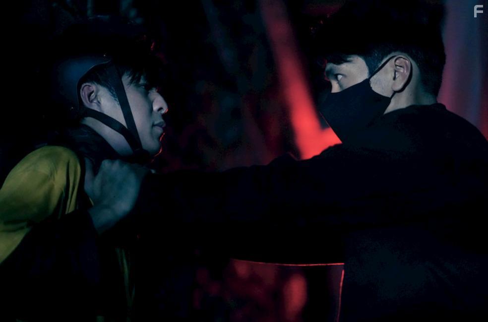 Do Nhat Truong and Quang Tuan in Bang Chung Vo Hinh (2020)