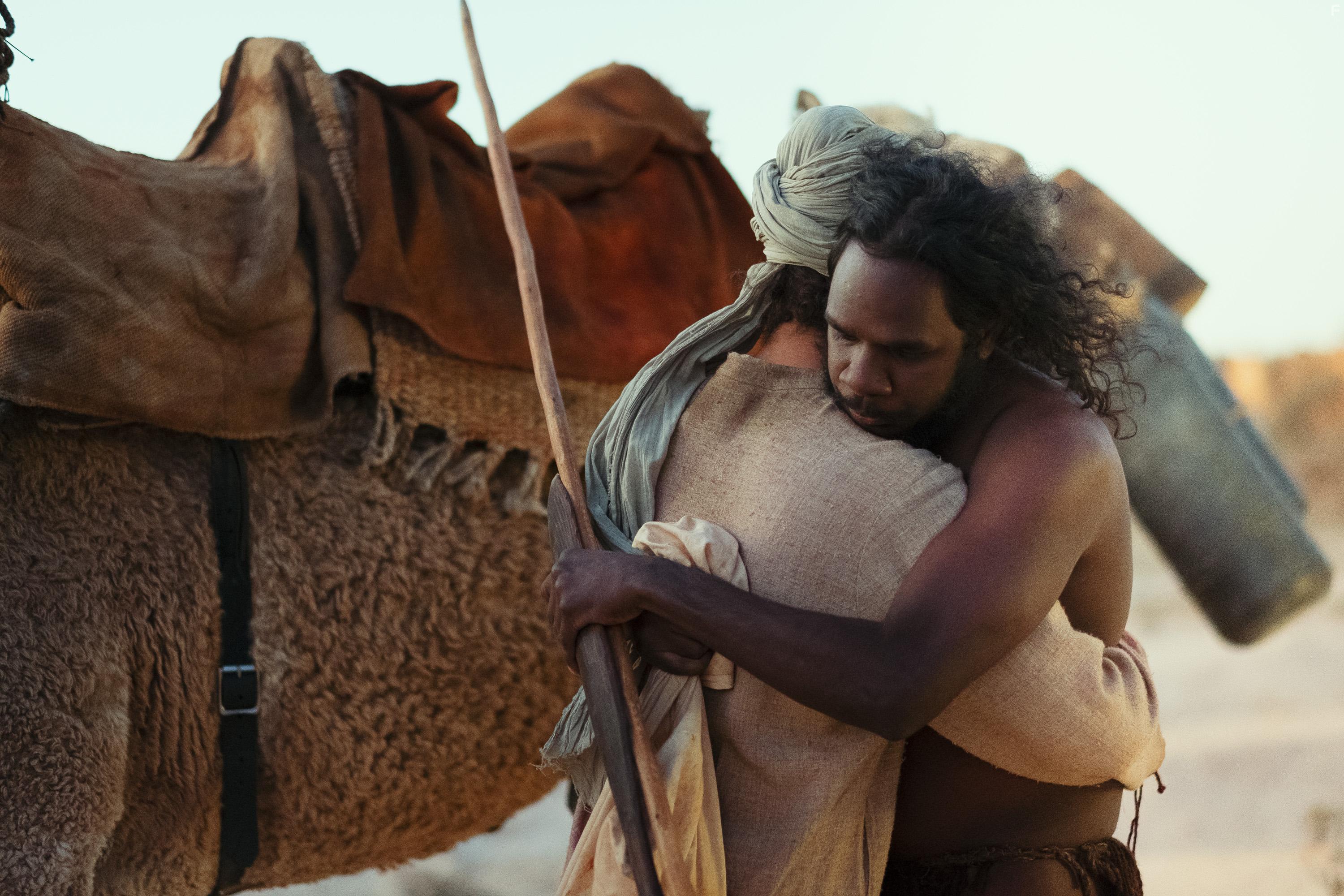 Ahmed Malek and Baykali Ganambarr in The Furnace (2020)