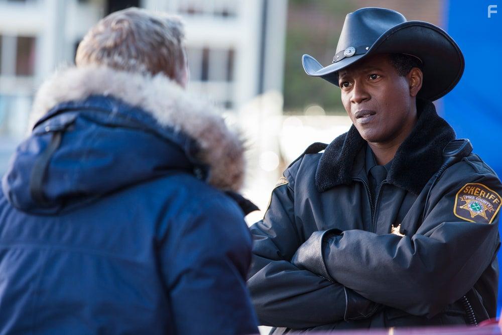 Alan Tudyk and Corey Reynolds in Resident Alien: Pilot (2021)