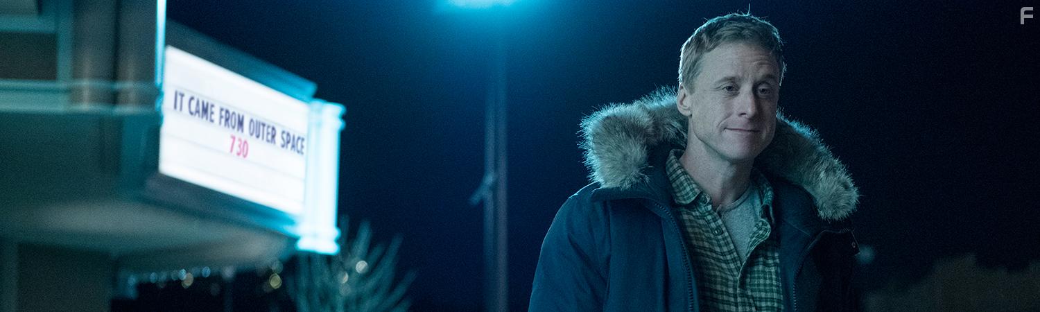 Alan Tudyk in Resident Alien (2021)