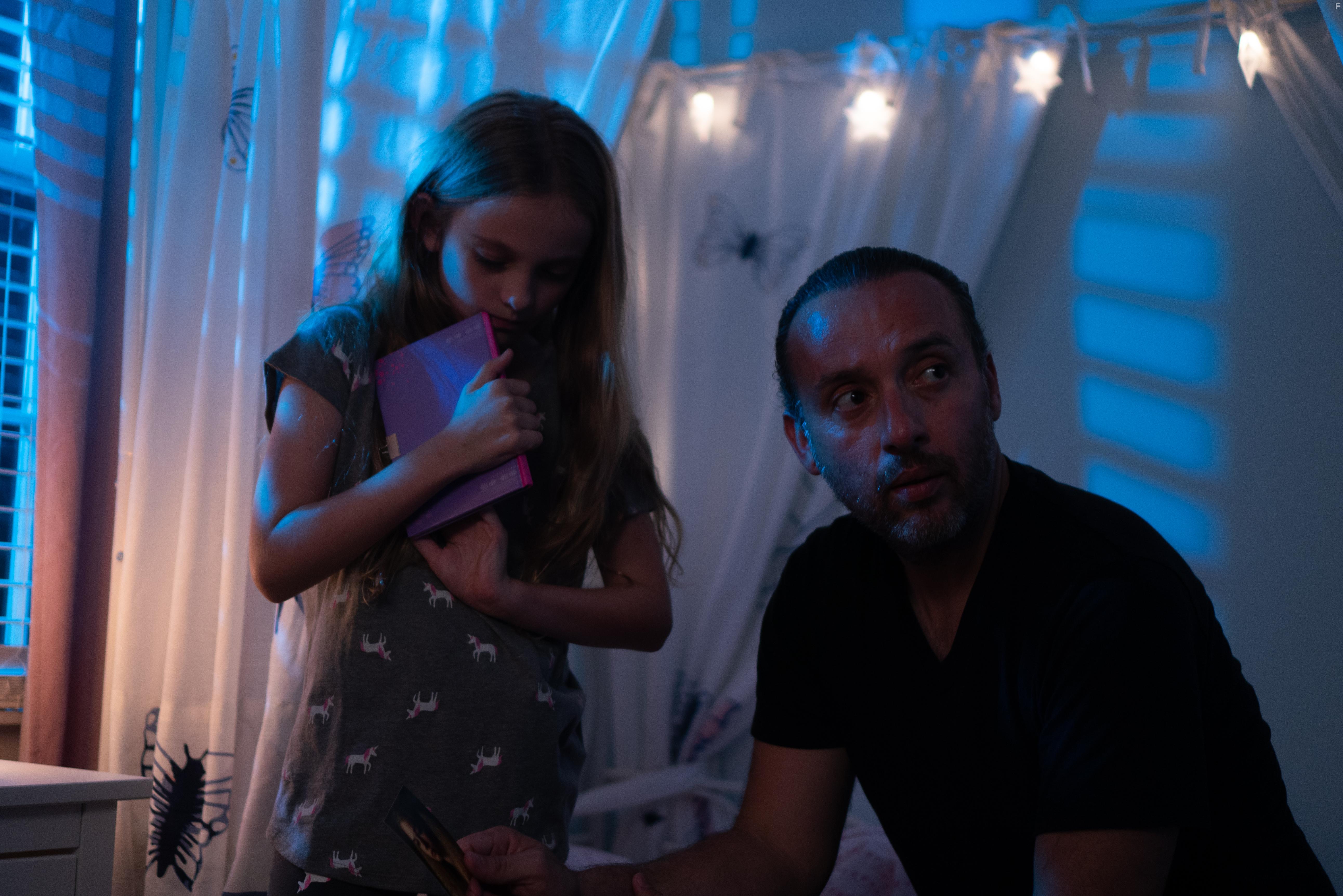 Seth Michaels and Amelie McLain in Transference (2020)