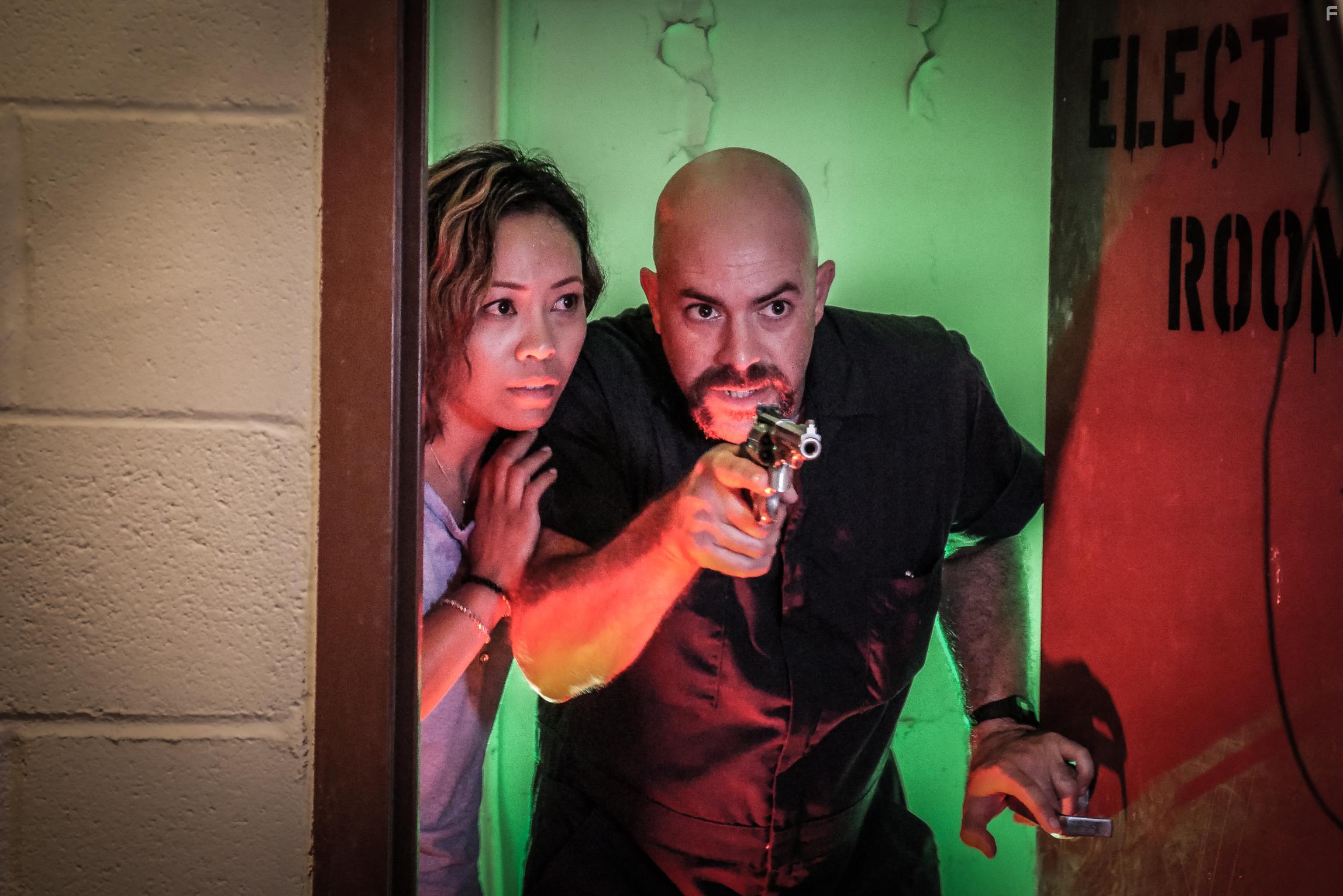 Mike Capozzi and Coel Mahal in Slayed (2020)