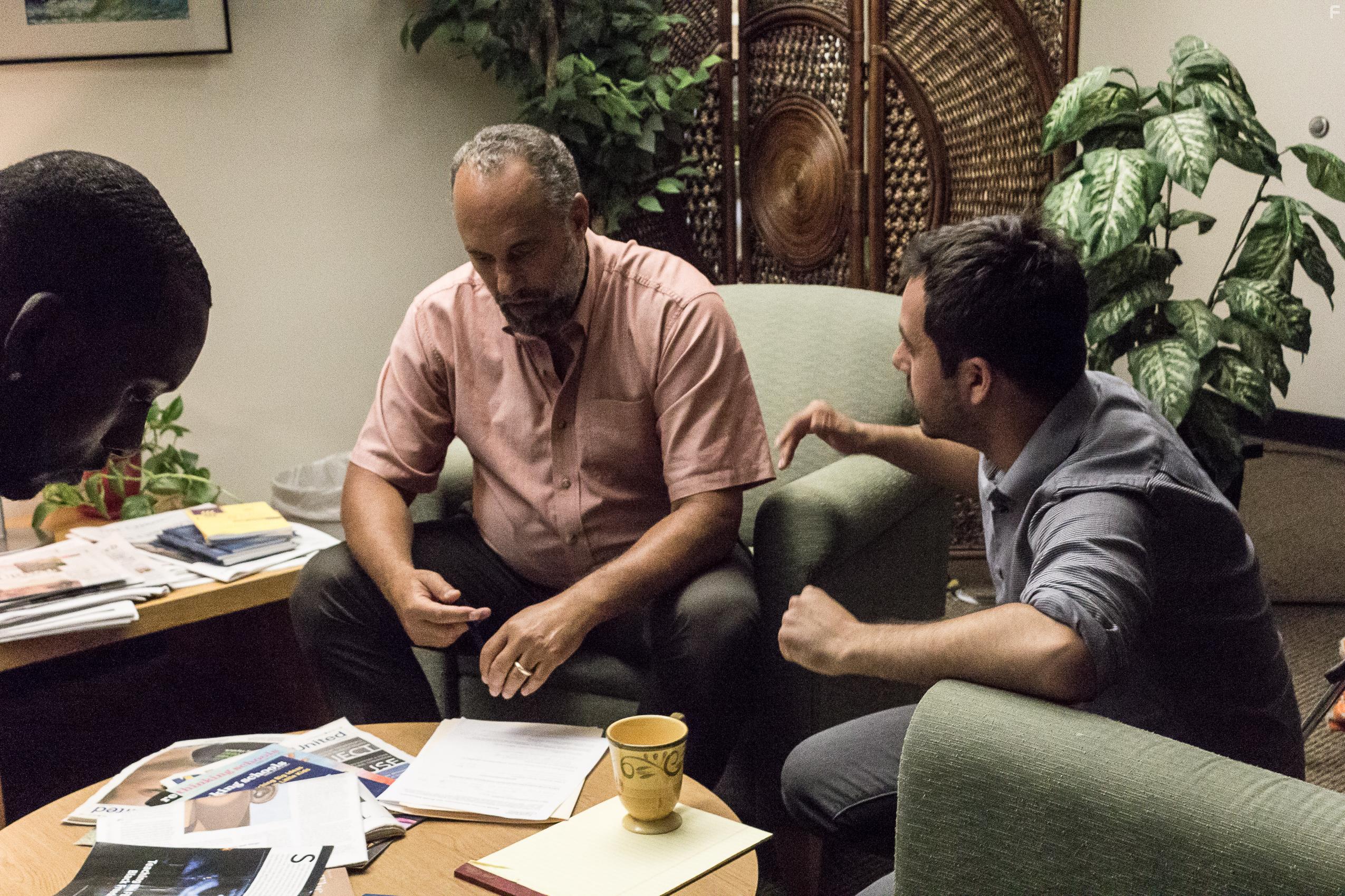 Roger Guenveur Smith, Daniel Pfeffer, and Lucas Monroe in I'll See You Around (2019)