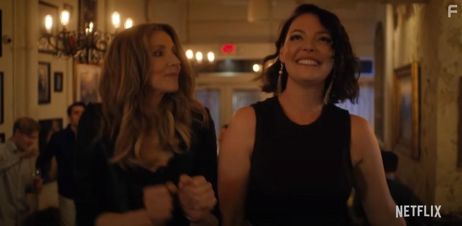 Katherine Heigl and Sarah Chalke in Firefly Lane (2021)