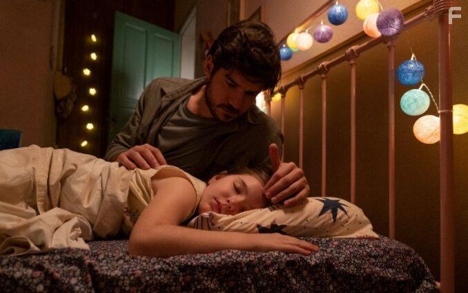 Marco Pigossi in Cidade Invisvel (2021)