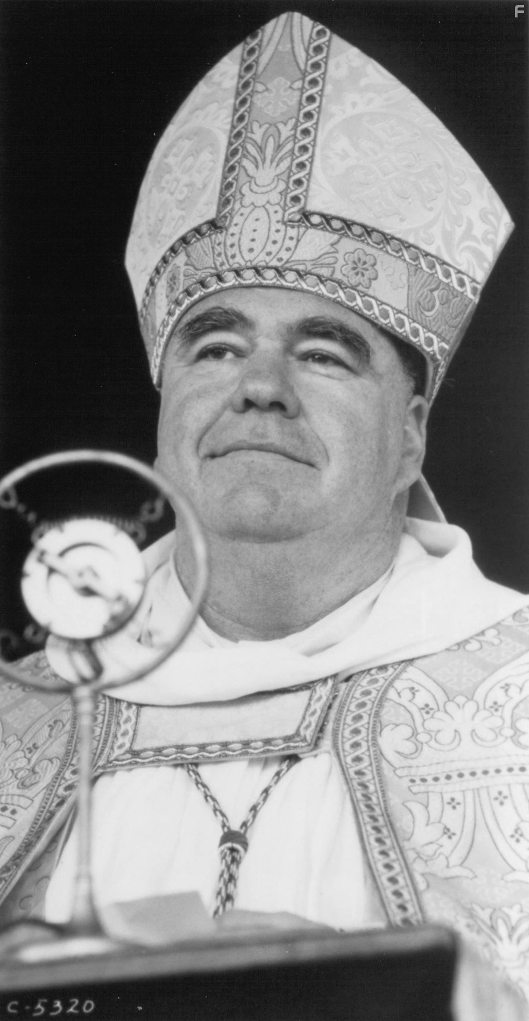 Hoyt Axton in Мы не ангелы (1989)