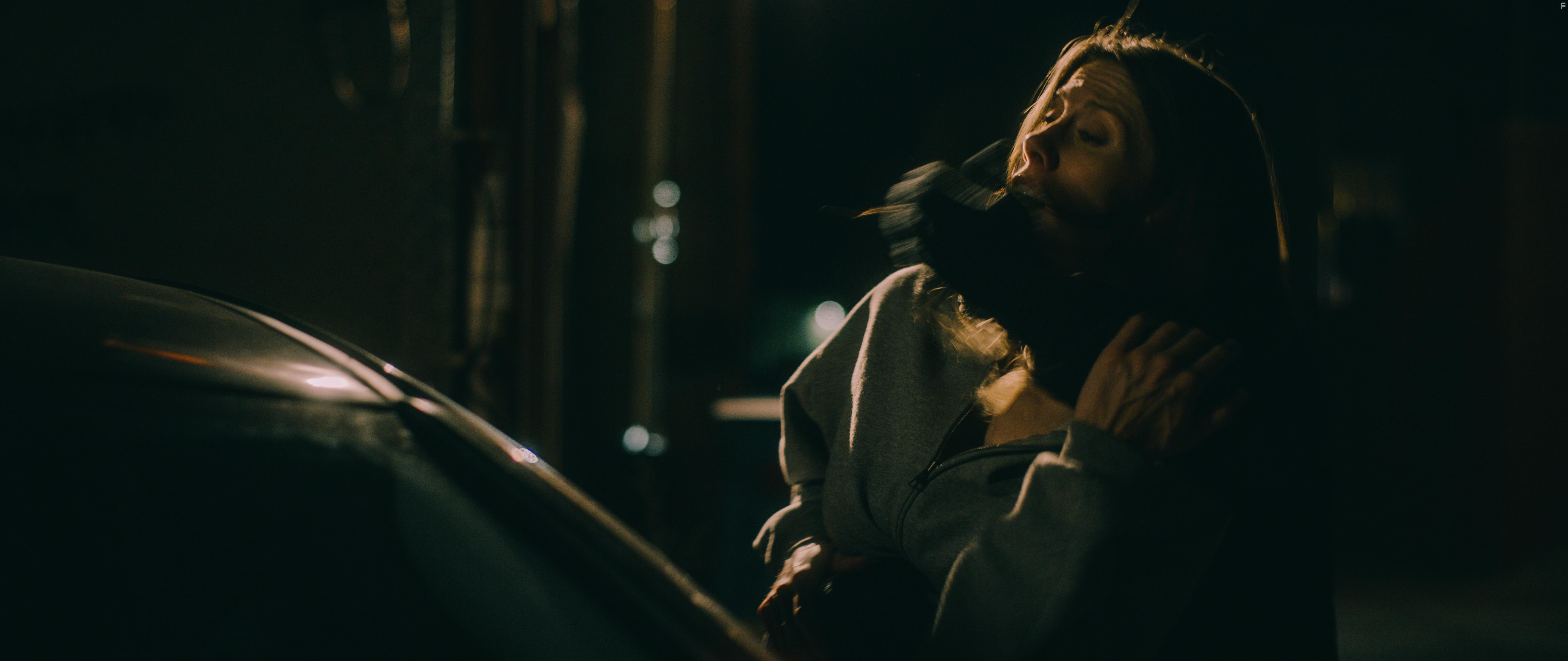 Julie Crisante in Unfollower (2020)