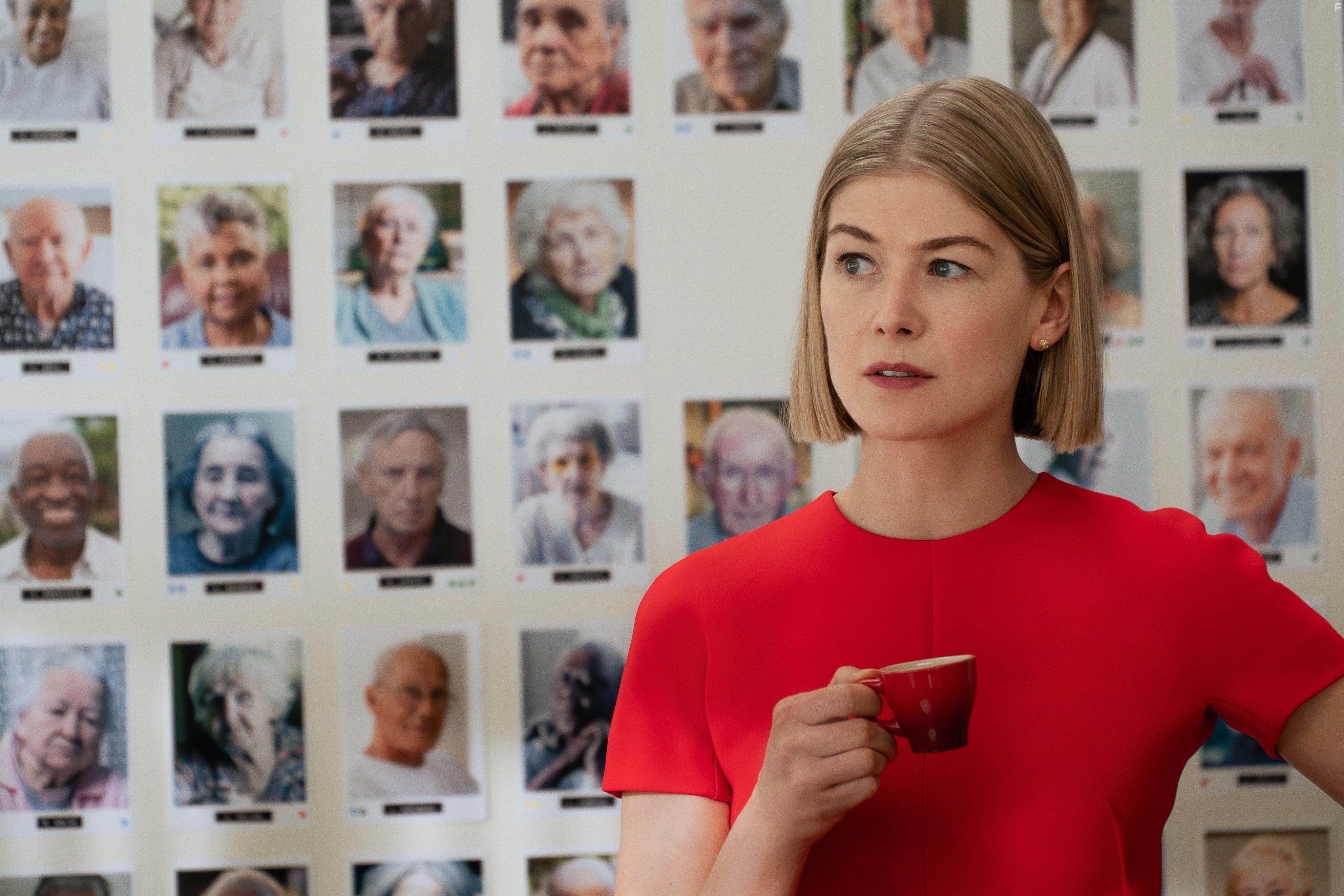 Rosamund Pike in I Care a Lot (2020)