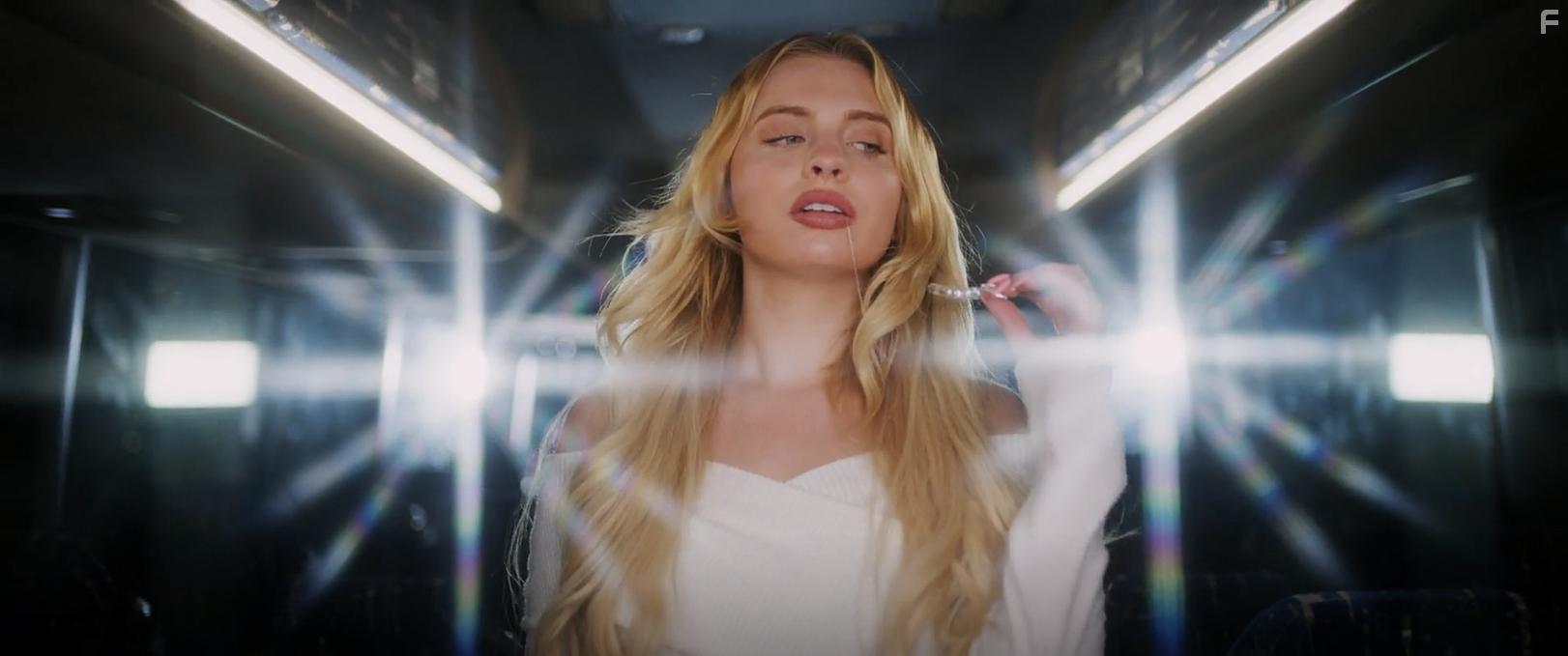 Sylvia Joan in The Breakdown (2021)