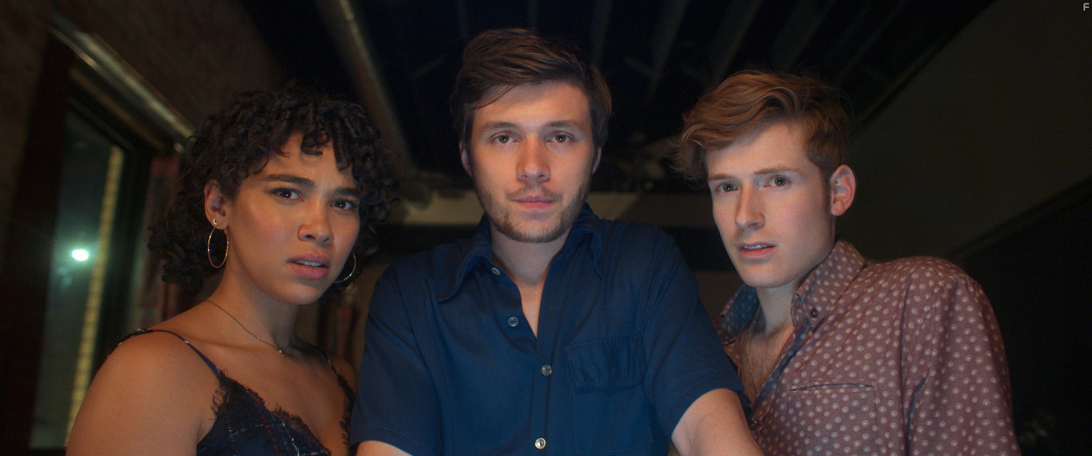Alexandra Shipp, Nick Robinson, and Daniel David Stewart in Silk Road (2021)