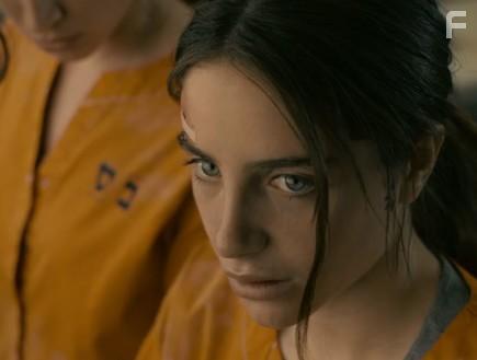 Liana Ayoun in The Grave (2019)