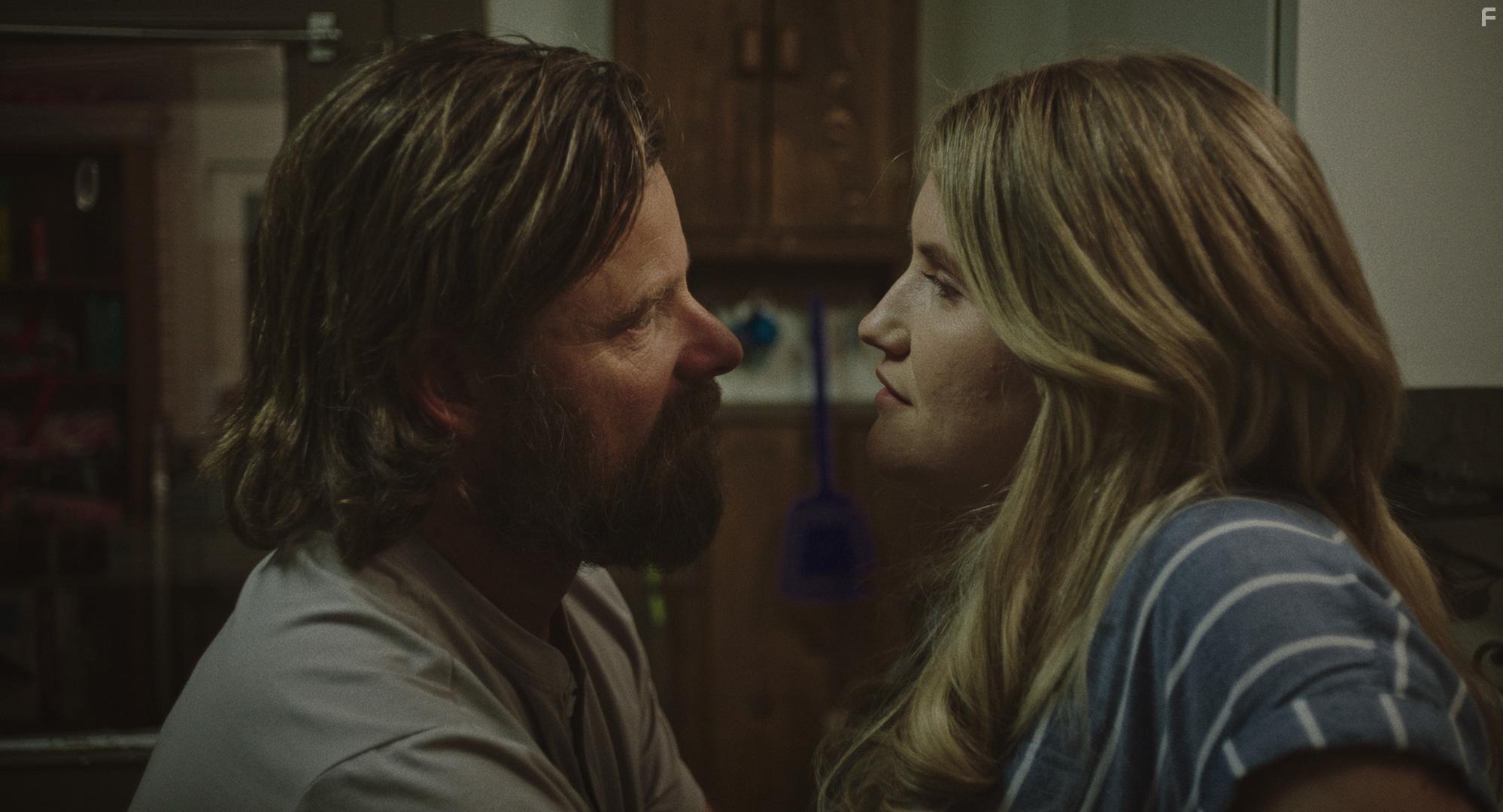 Steve Zahn and Jillian Bell in Cowboys (2020)