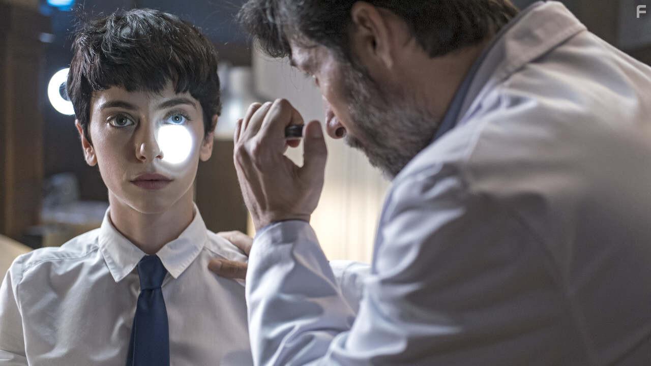 Claudia Riera in El Internado: Las Cumbres (2021)