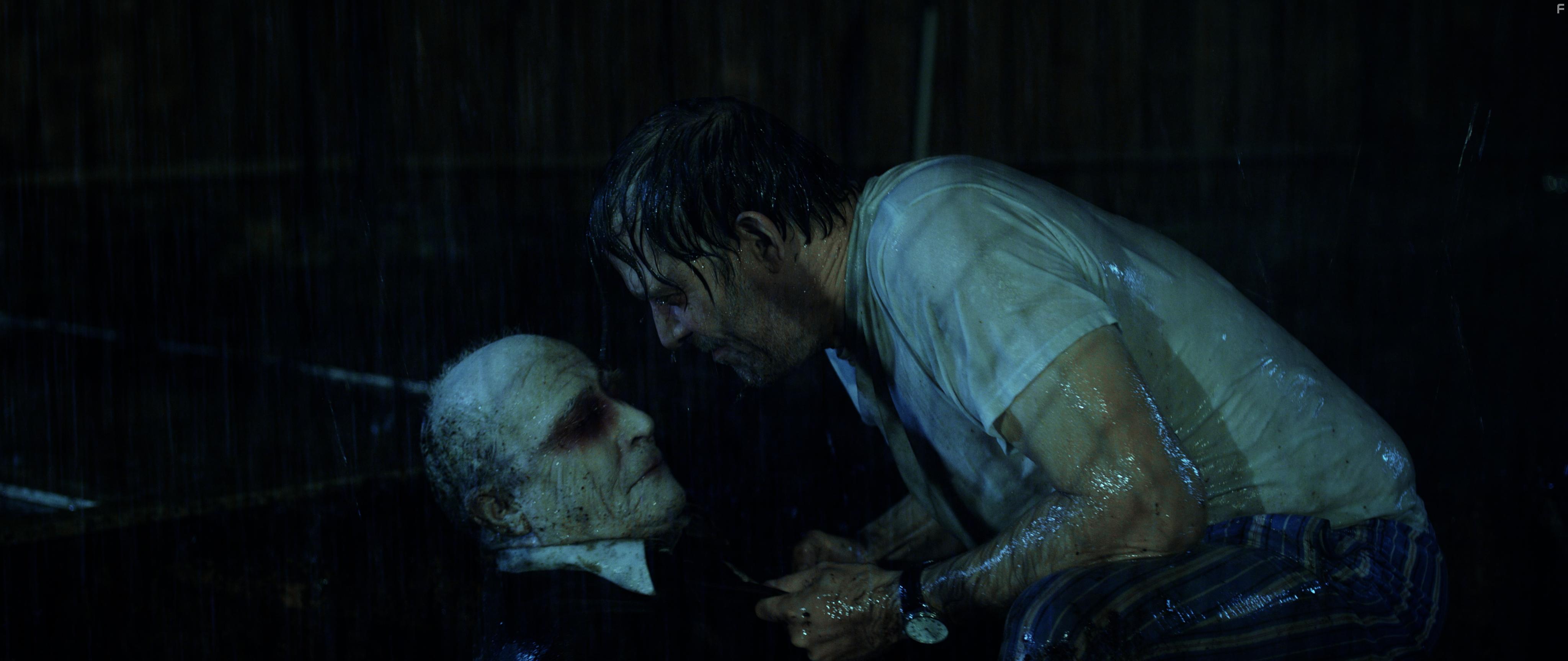 Tom Fitzpatrick and Ford Austin in Digging to Death (2021)