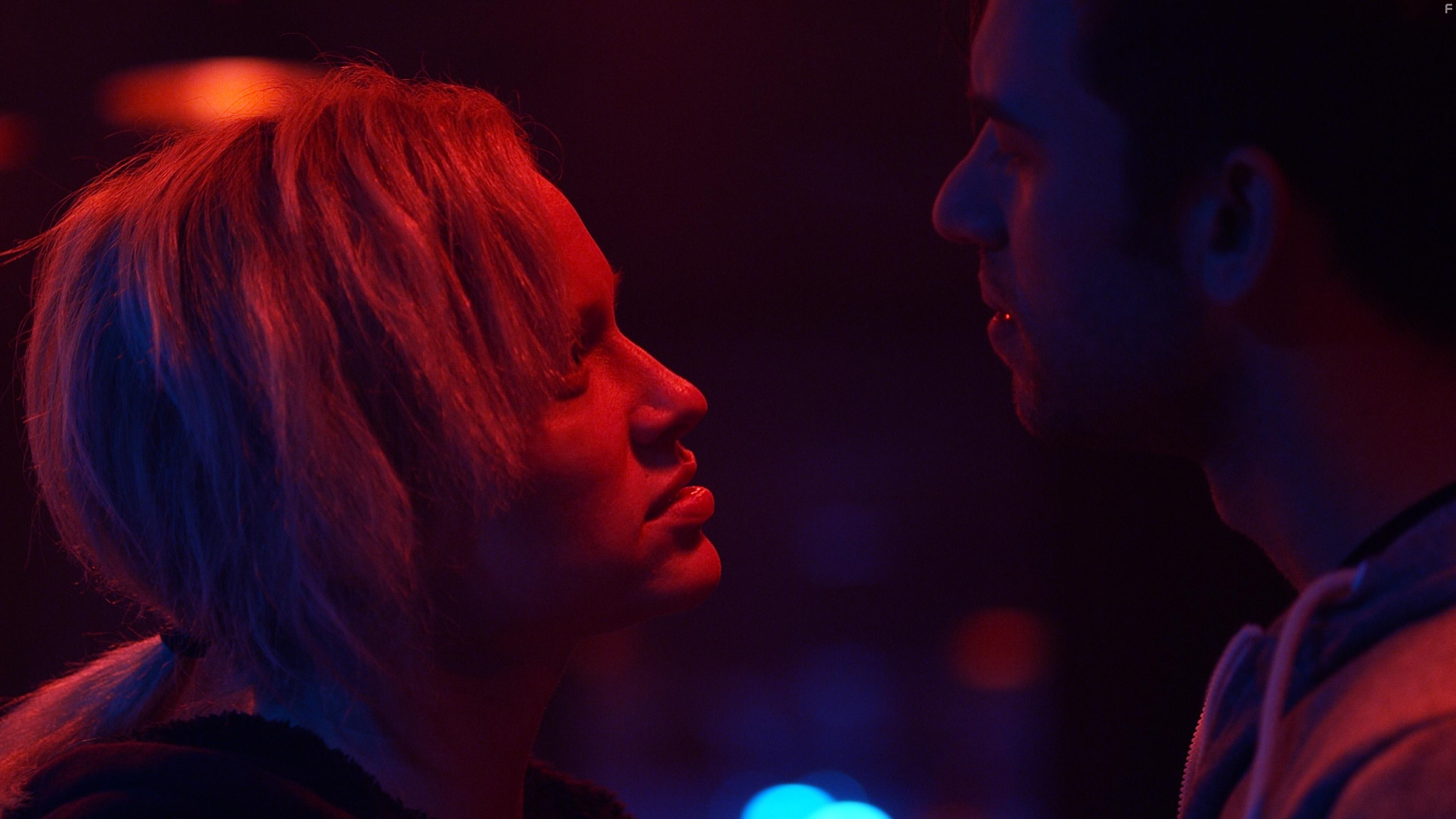 Elizabeth Cotter in Burn It All (2021)