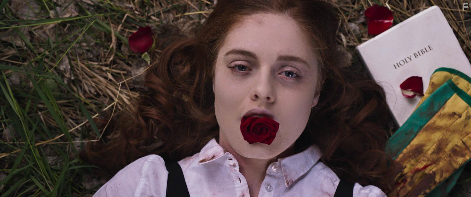 Brenna Llewellyn in The Color Rose (2020)