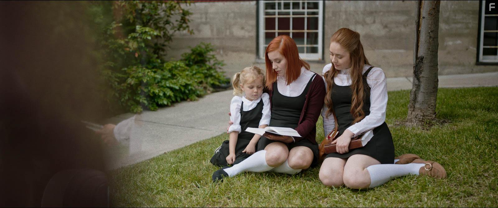 Teagan Vincze and Brenna Llewellyn in The Color Rose (2020)