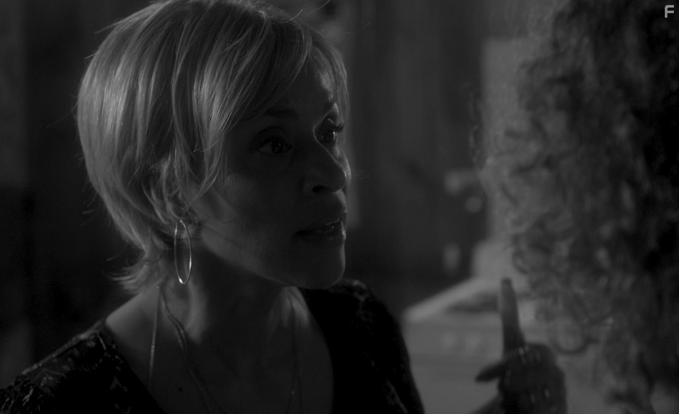 Karyn Parsons and Lana Rockwell in Sweet Thing (2020)