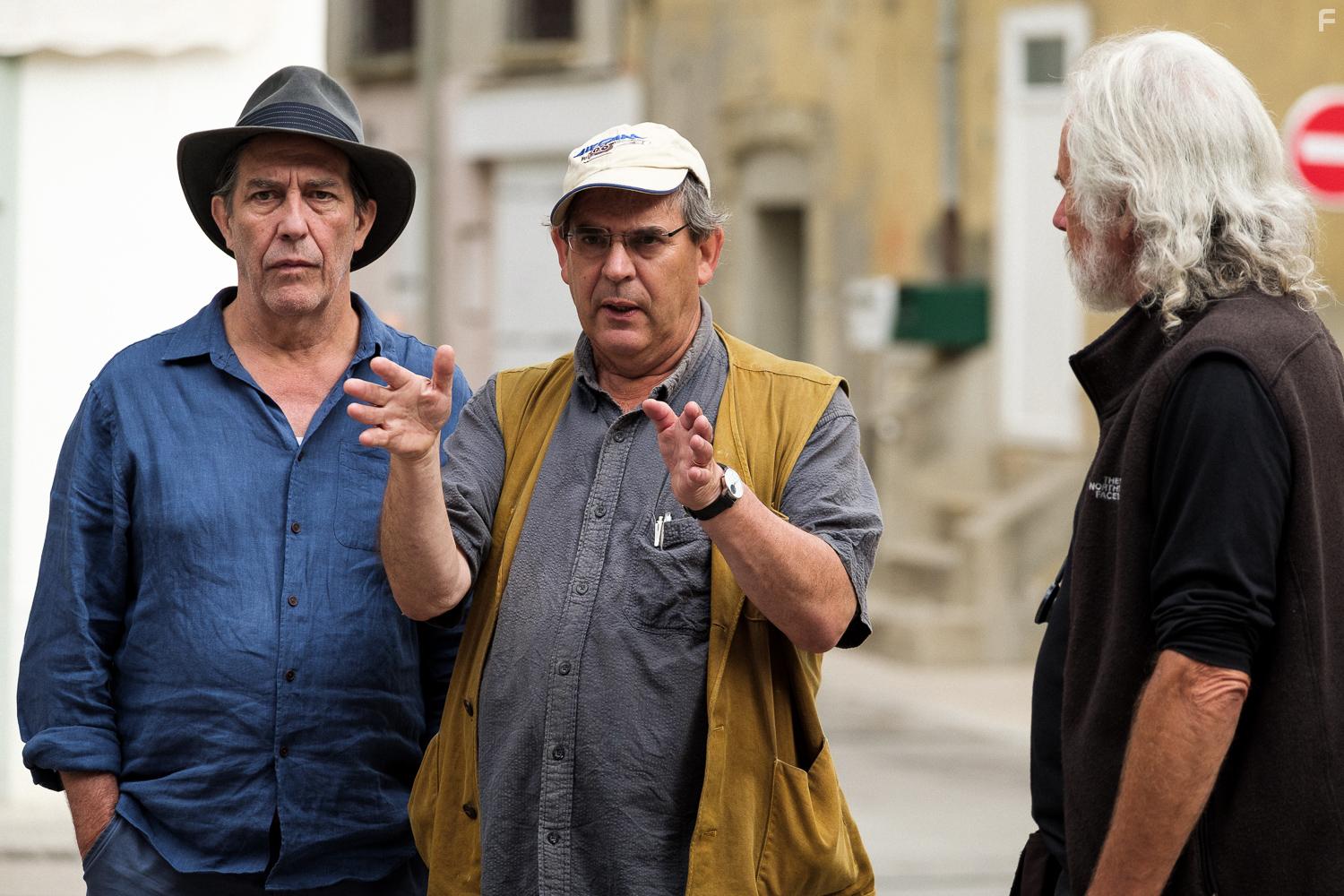 John-Paul Davidson in The Man in the Hat (2020)