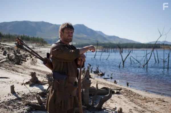 Sean Bean in Потерянное будущее (2010)