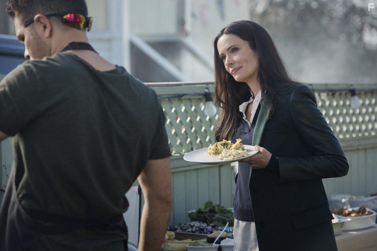 Elizabeth Tulloch in Superman and Lois (2021)