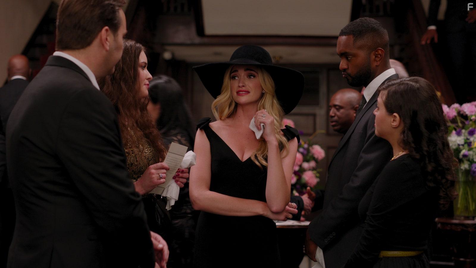 Ginny & Georgia (2021)