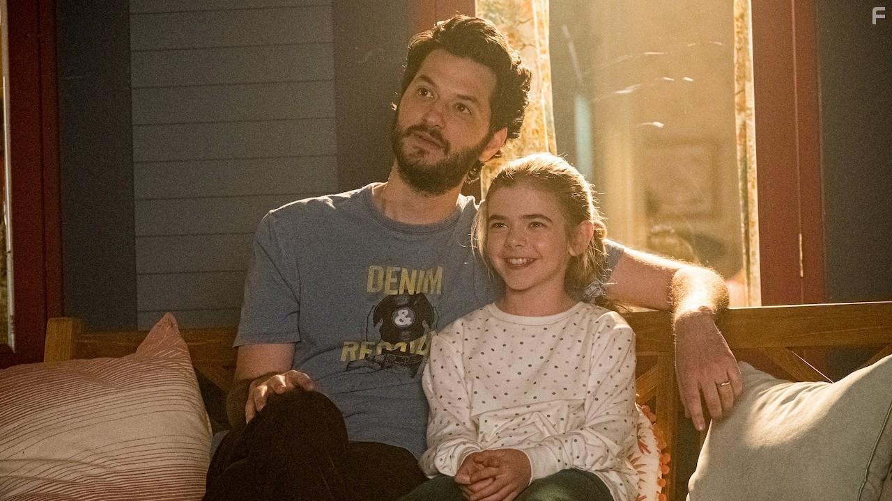 Matilda Lawler and Ben Schwartz in Flora & Ulysses (2021)