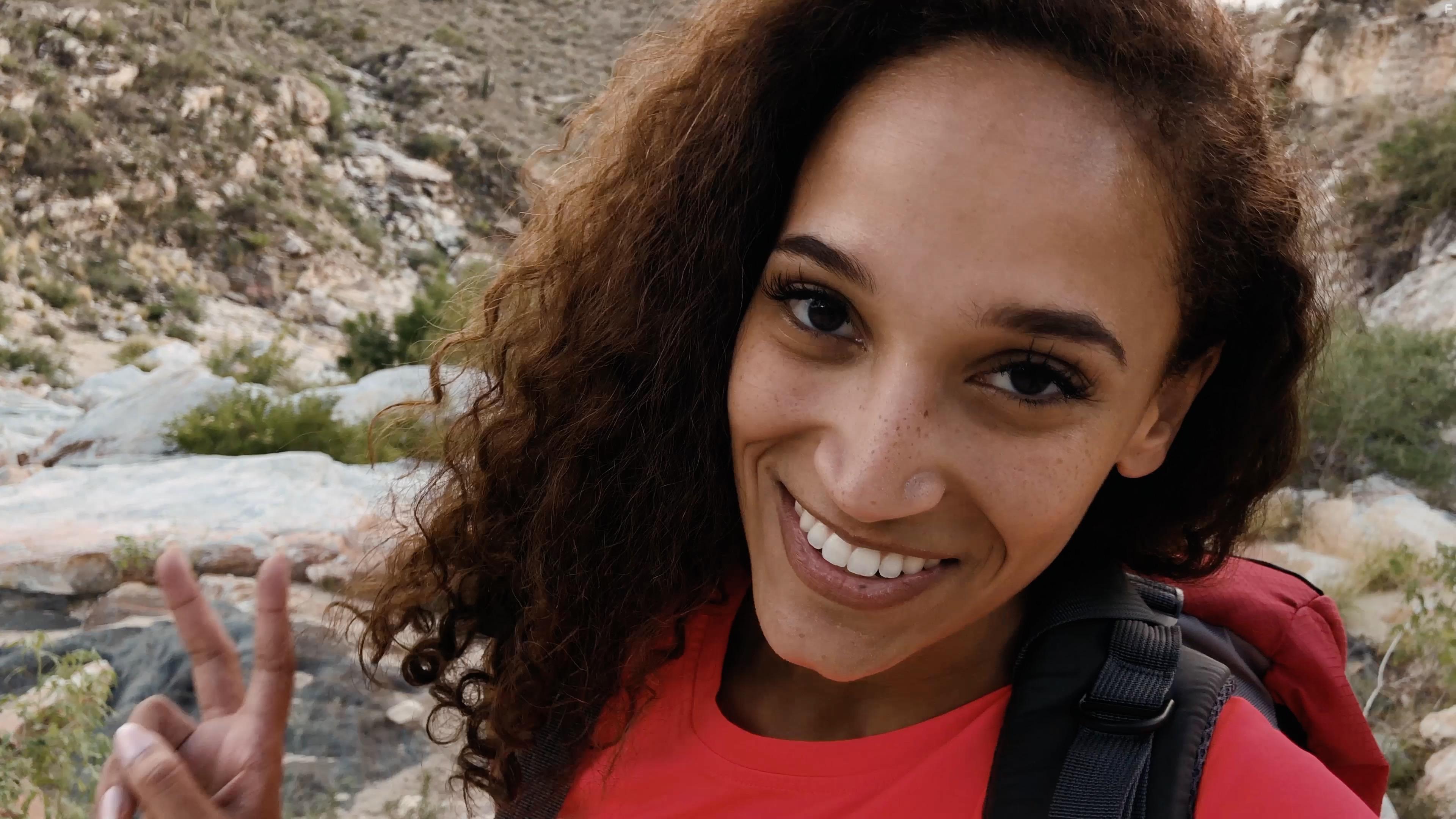 Shelby Lyn in Dark Figures (2020)