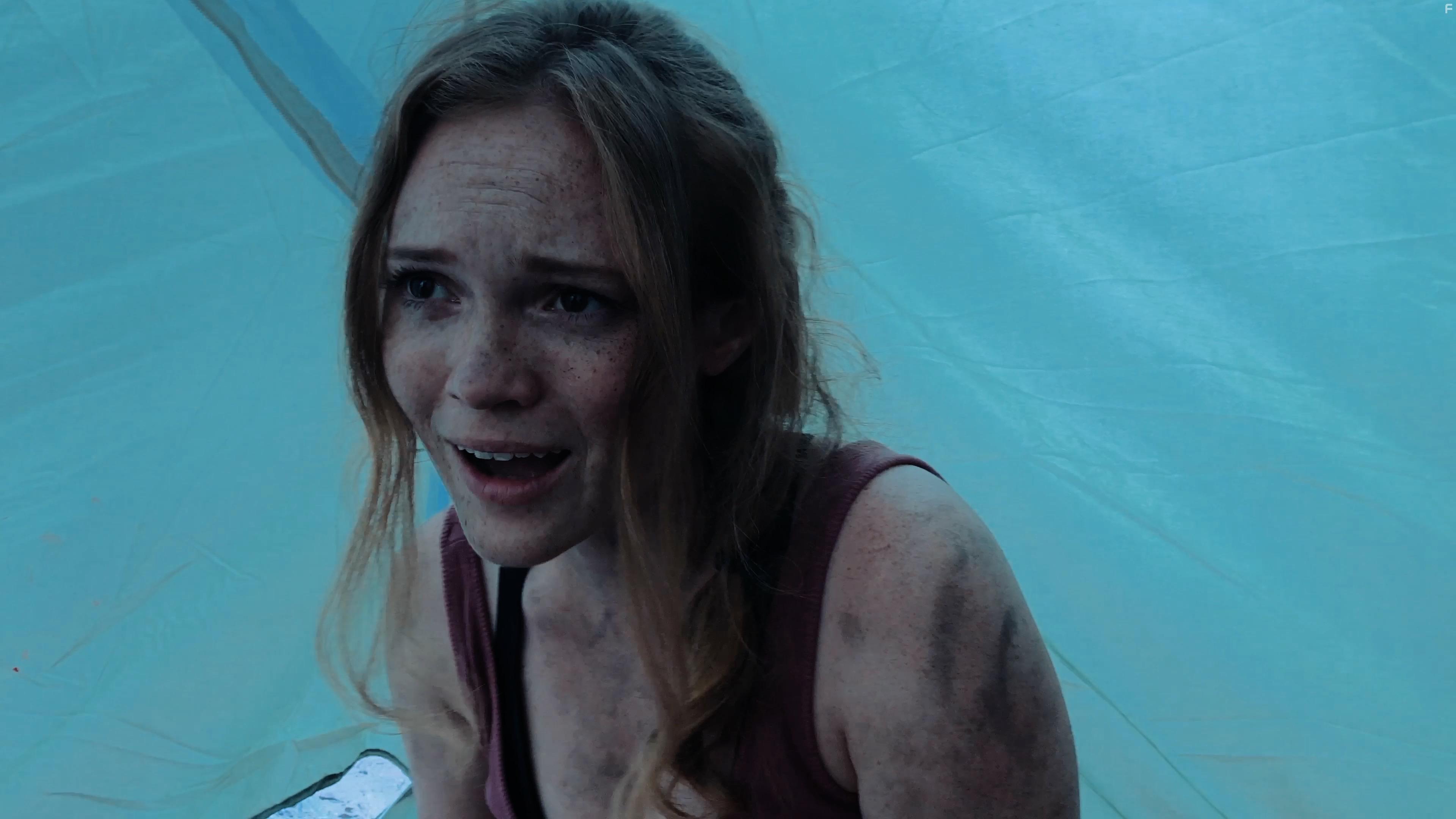 Kelly McCart in Dark Figures (2020)