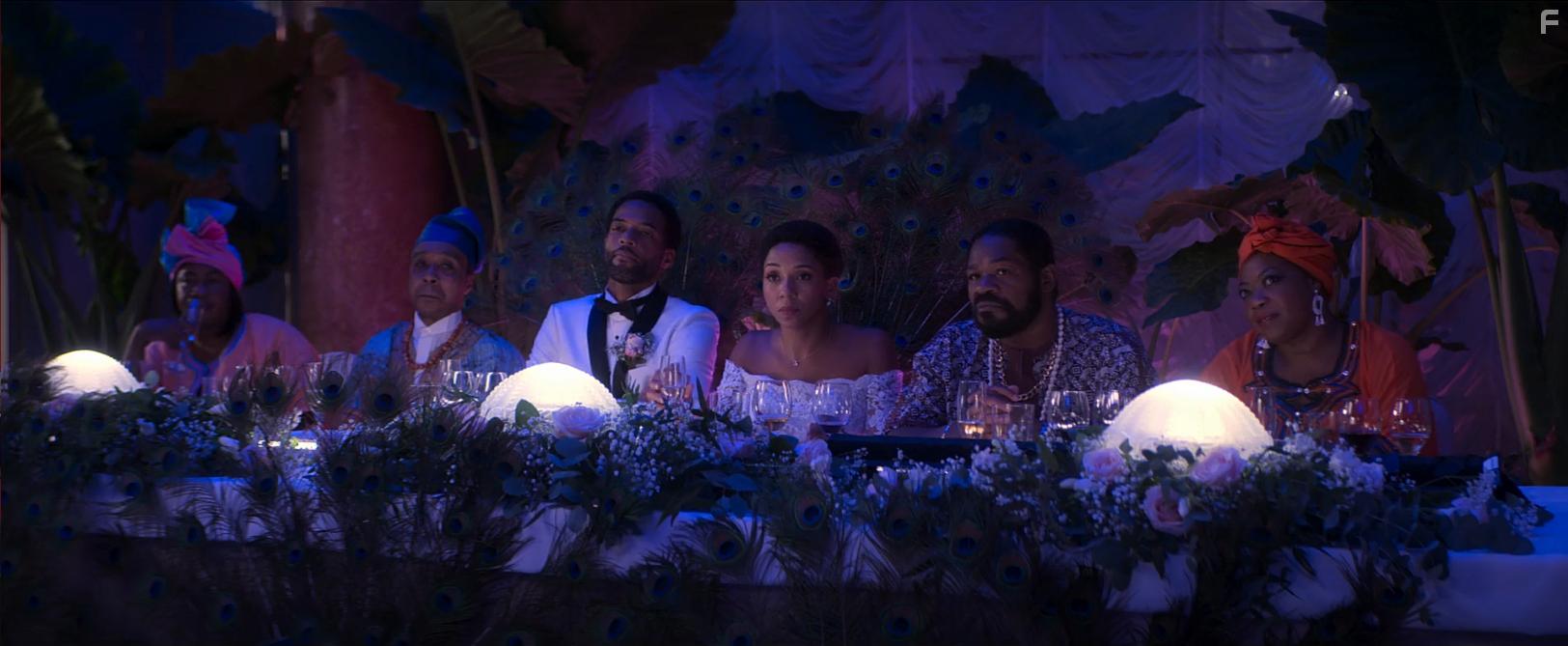 Mike Foucan and Adeline Flaun in Loco por ella (2021)