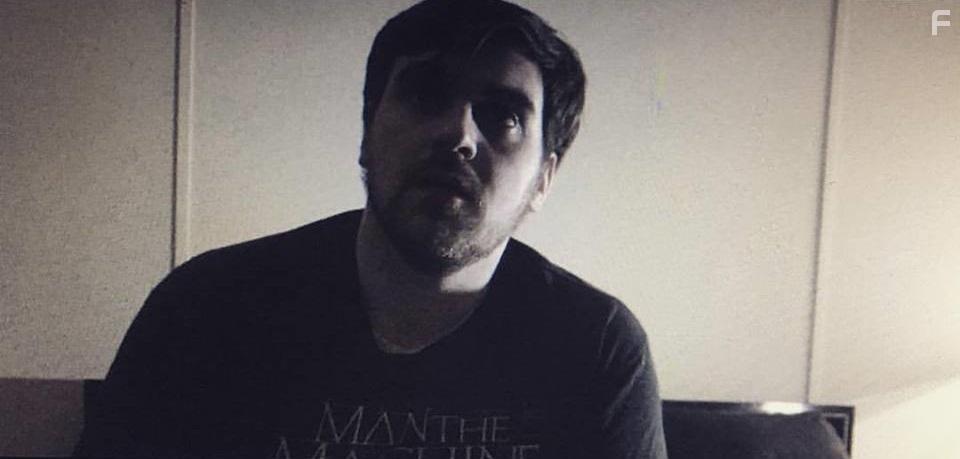 Tyler Mills in Cashing Out (2020)