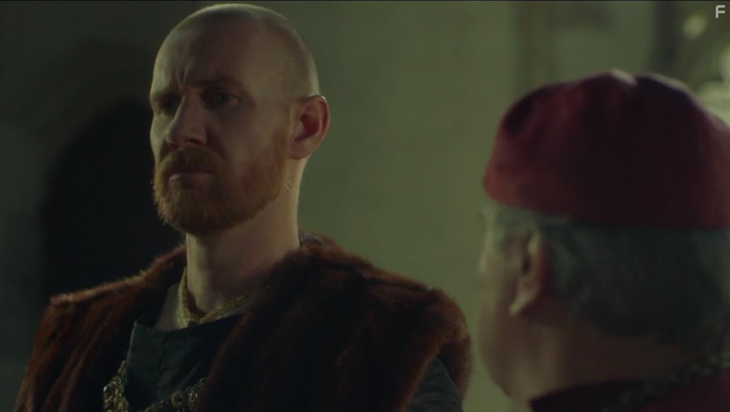 Laurence Spellman and Steve Steen in Henry VIII: Man, Monarch, Monster (2020)