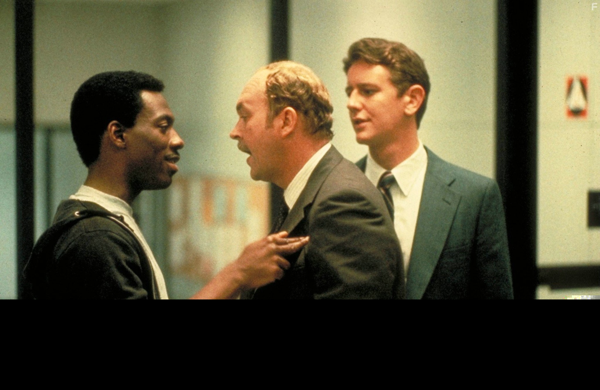 Eddie Murphy, Judge Reinhold, and John Ashton in Полицейский из Беверли-Хиллз (1984)