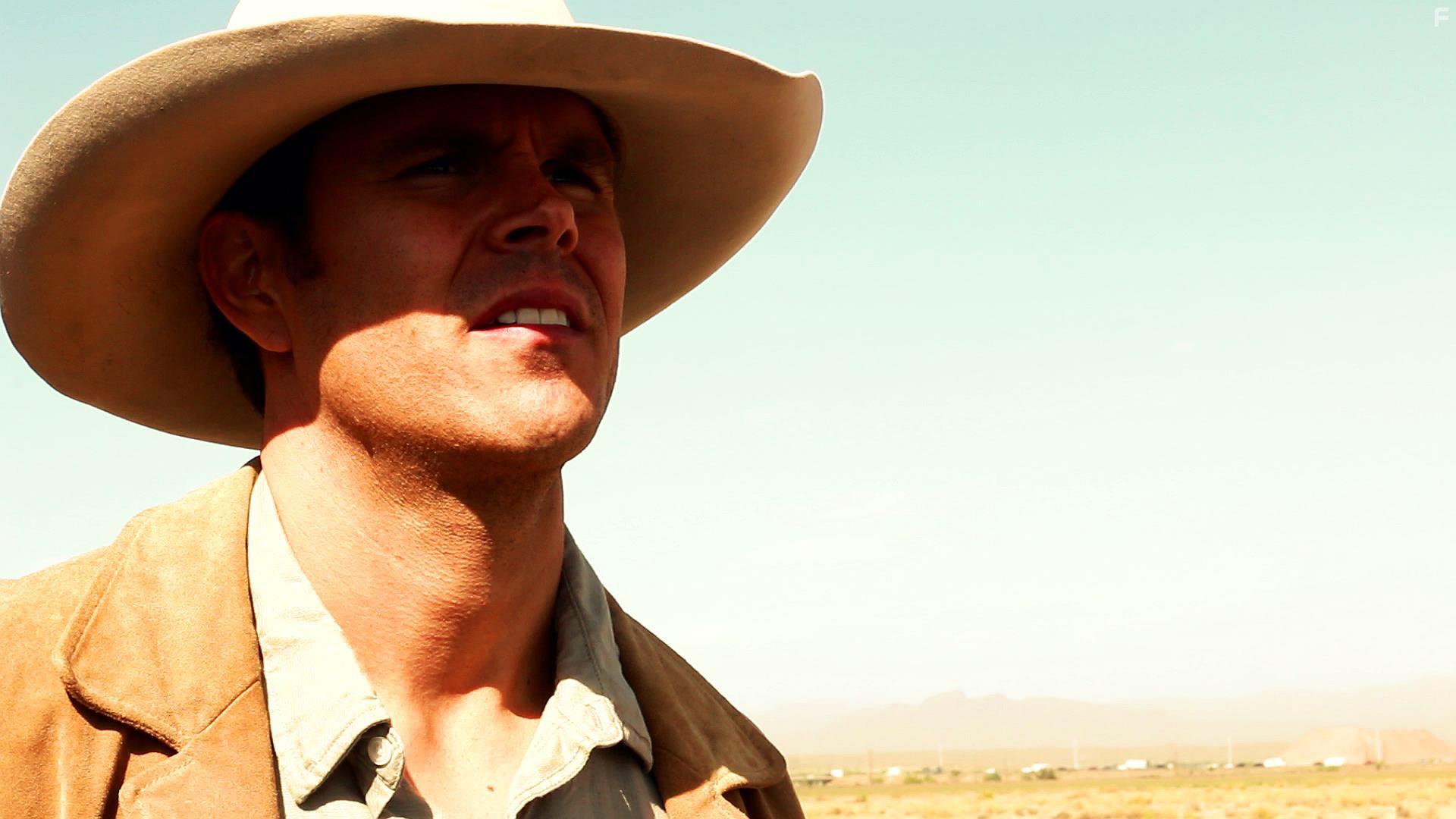 Beau Yotty in Desert Wolf