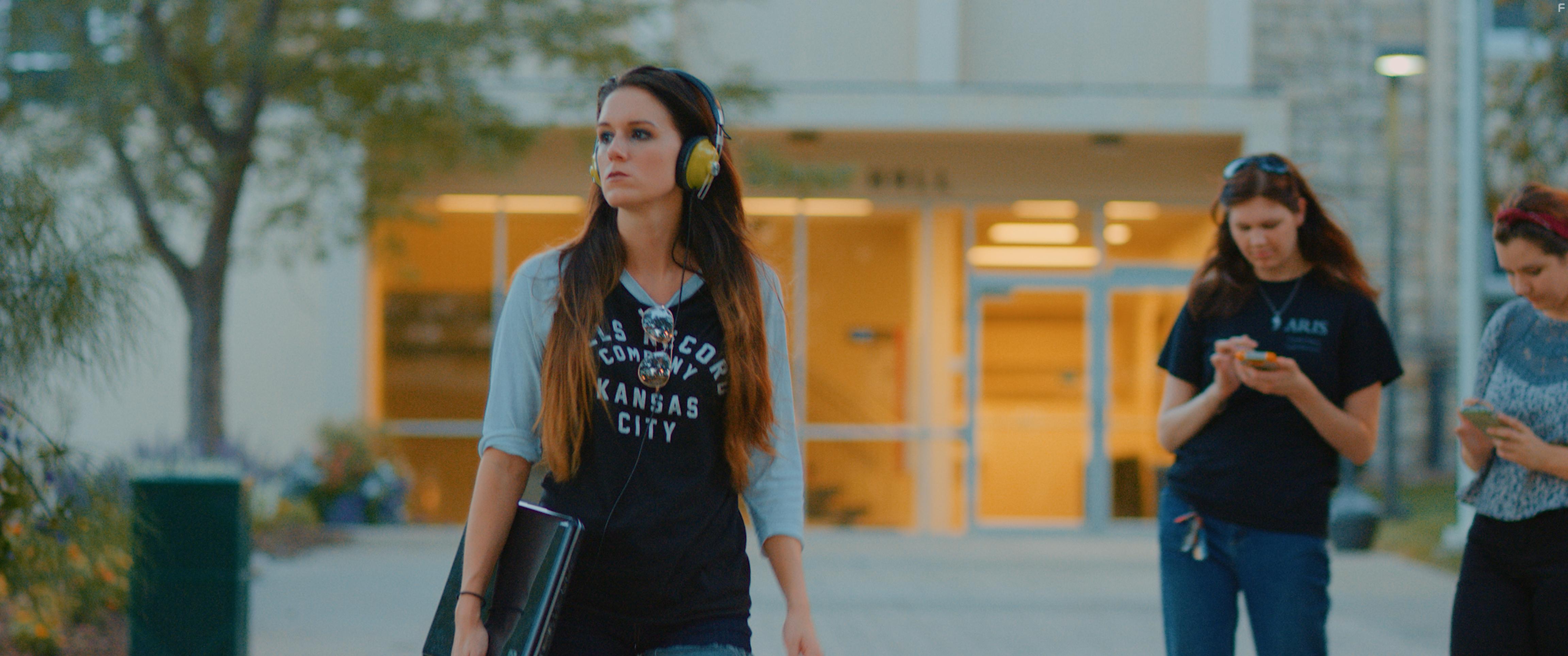 Amaris Kirby and Onnie Mariski in Pity I Don't Have Perfect Pitch Too (2017)