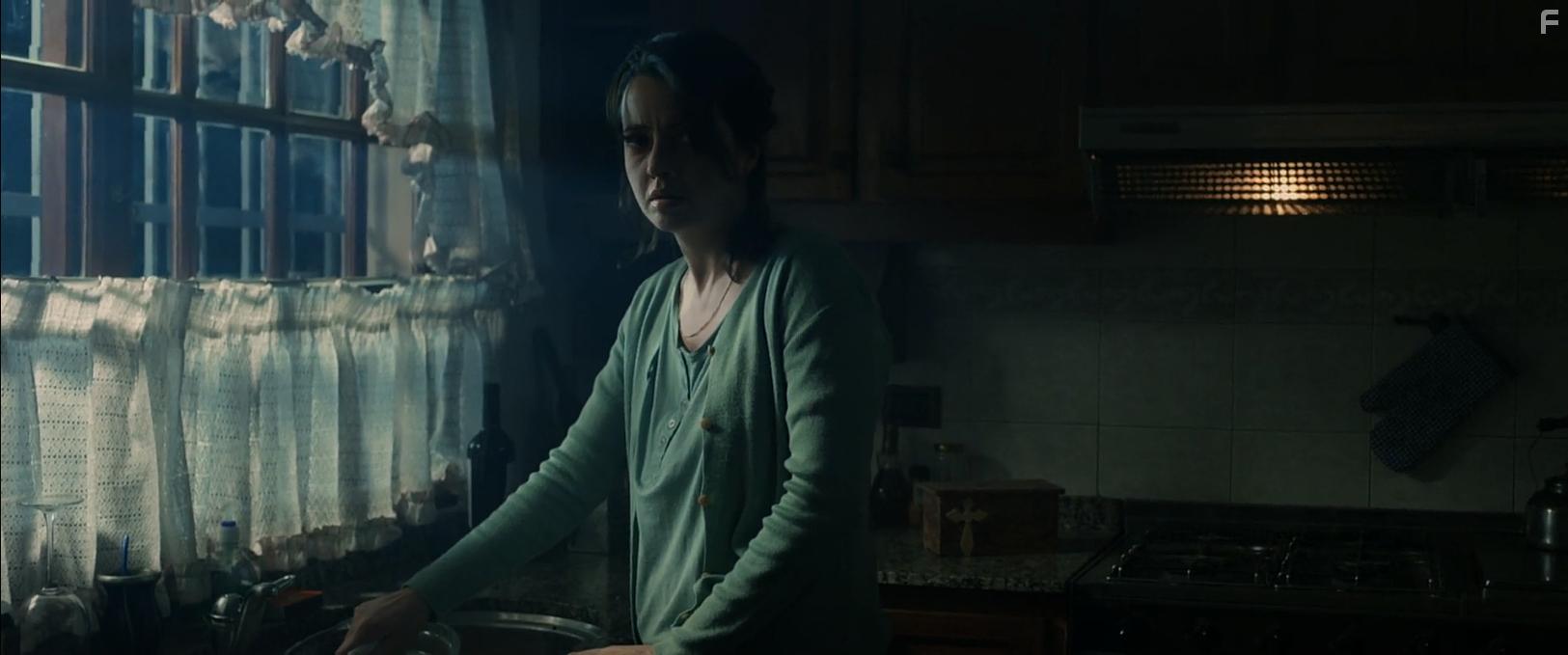 Celeste Gerez in La Funeraria (2020)