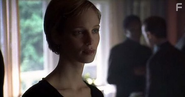 Laura Regan in Они (2002)