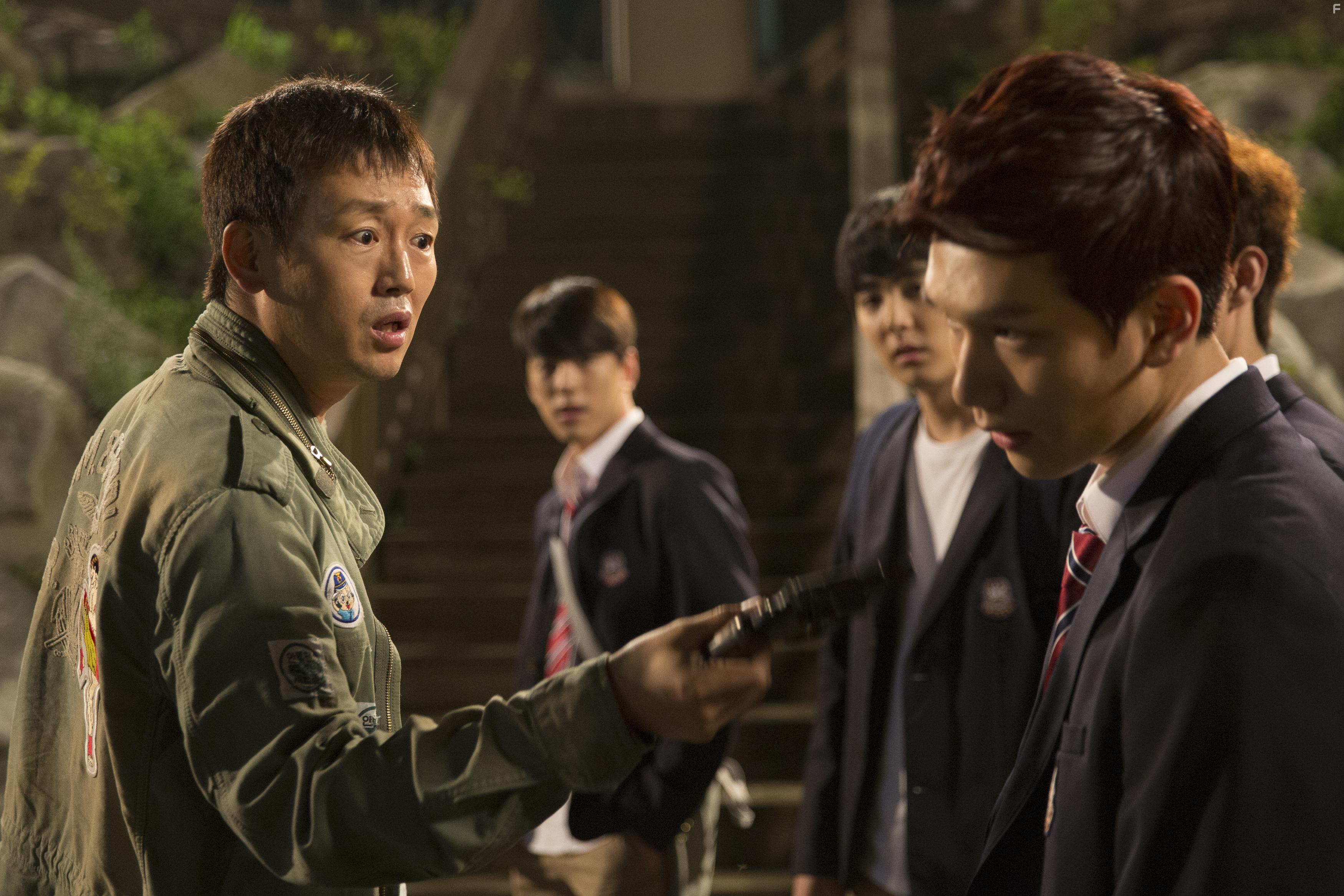 Sang-Hyuk Han in Ja-ba-ya san-da (2016)