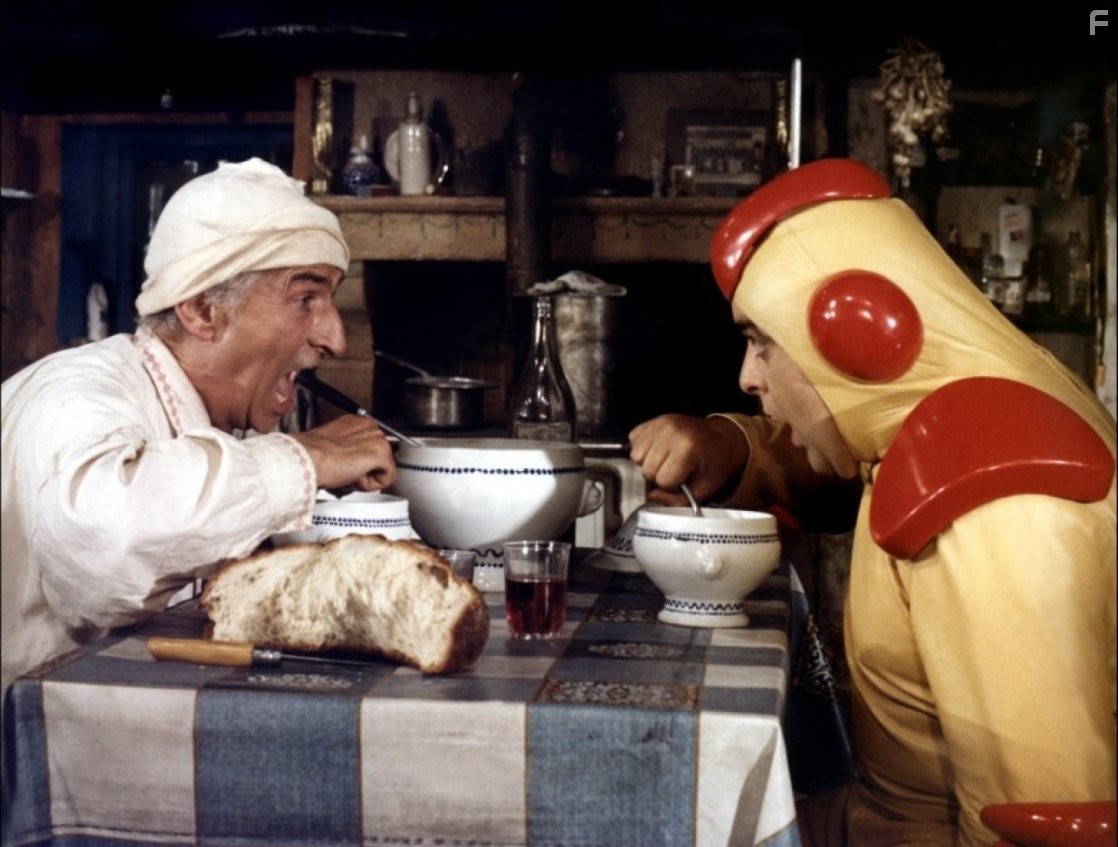 Louis de Fun?s and Jacques Villeret in Суп из капусты (1981)