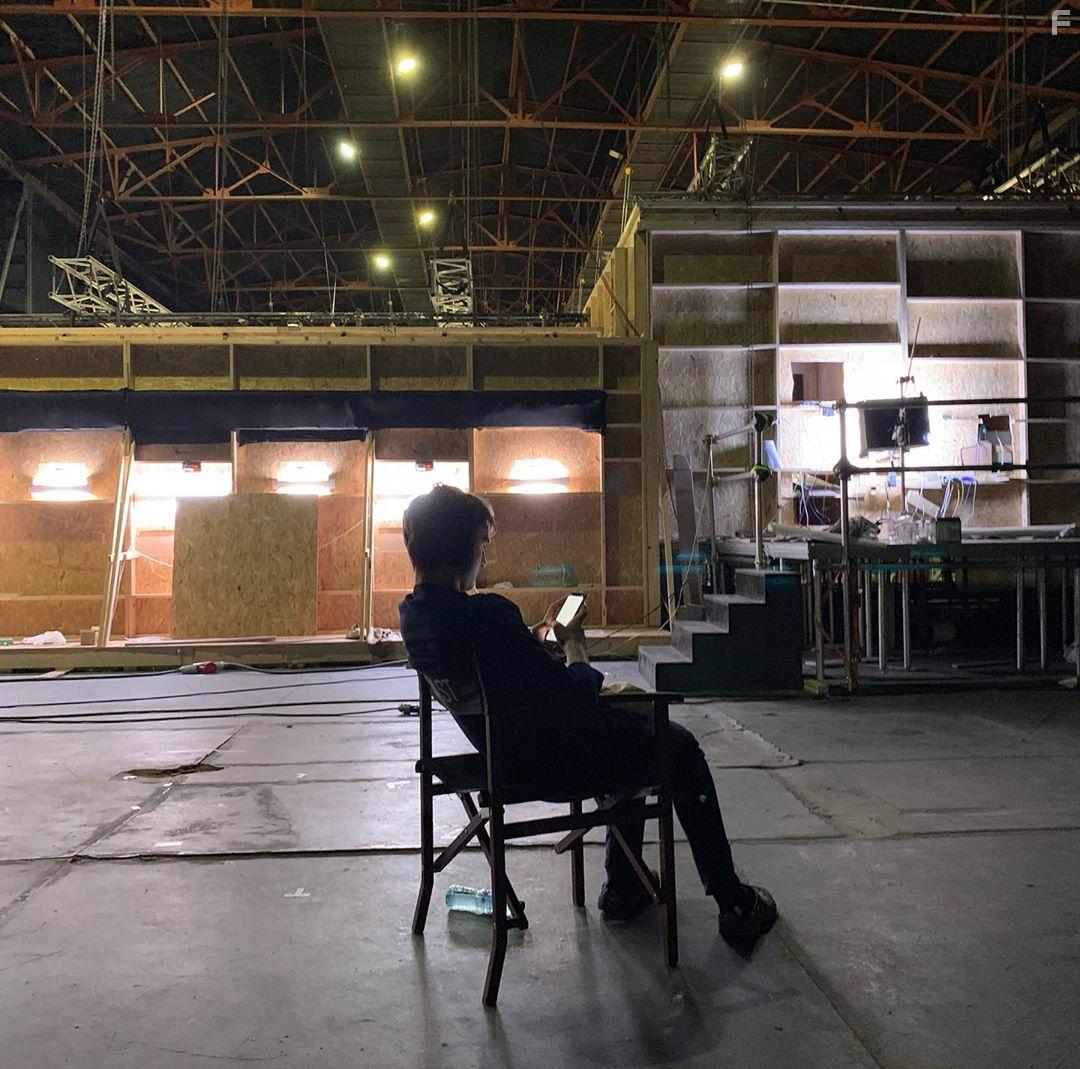 Isaac Hempstead Wright in Voyagers (2021)