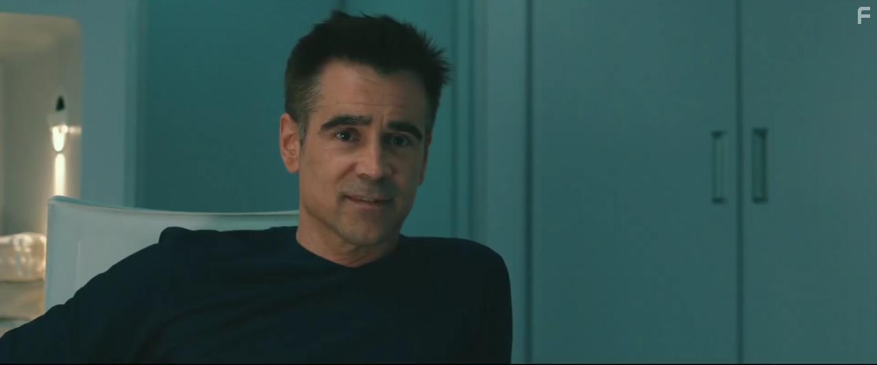 Colin Farrell in Voyagers (2021)