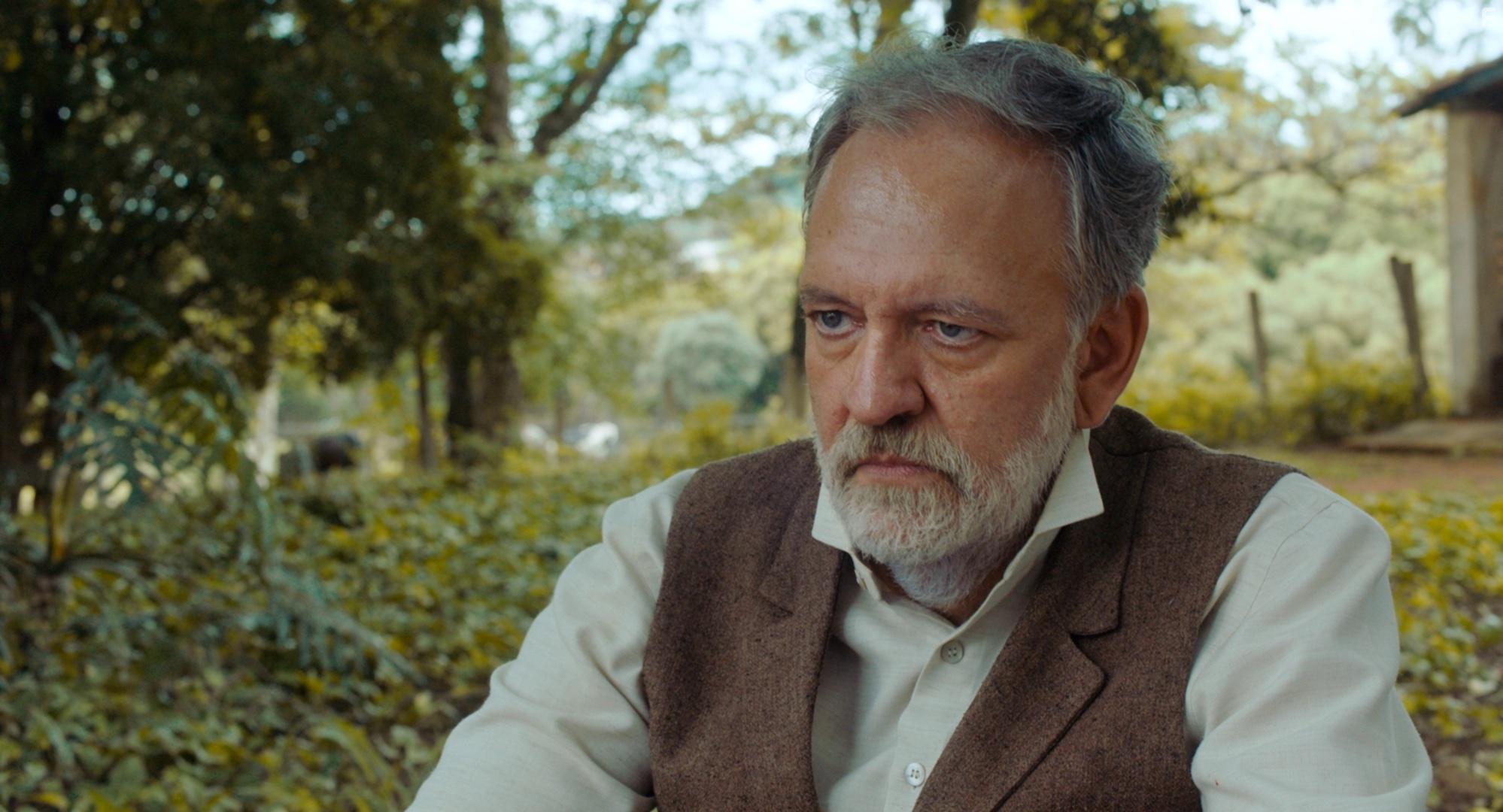 Luciano Chirolli in Todos os Mortos (2020)